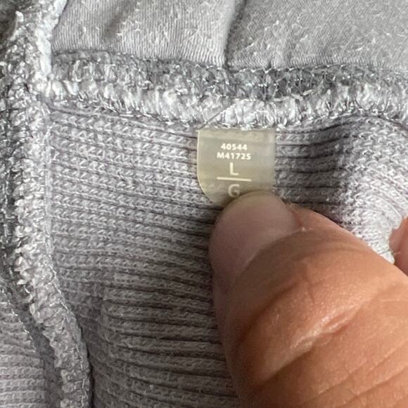 Lululemon Men Size L Grey-Brown / White Striped Zip Up Hooded Sweatshirt - Picture 3 of 7